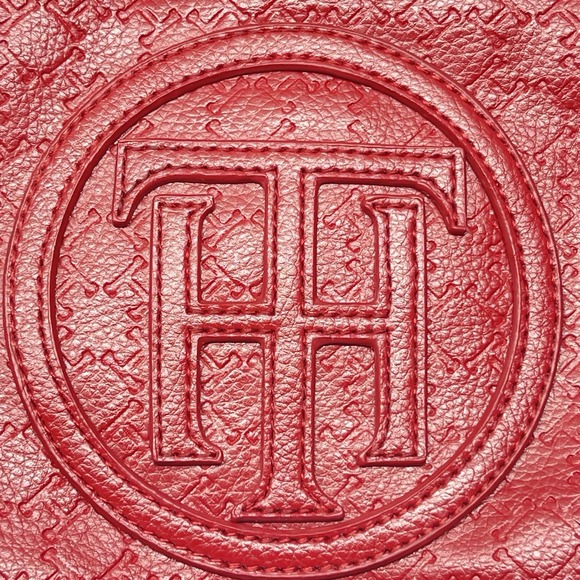 Tommy Hilfiger Crossbody Shoulder Strap Zipper Faux Leather Red Bag Purse - Picture 3 of 9